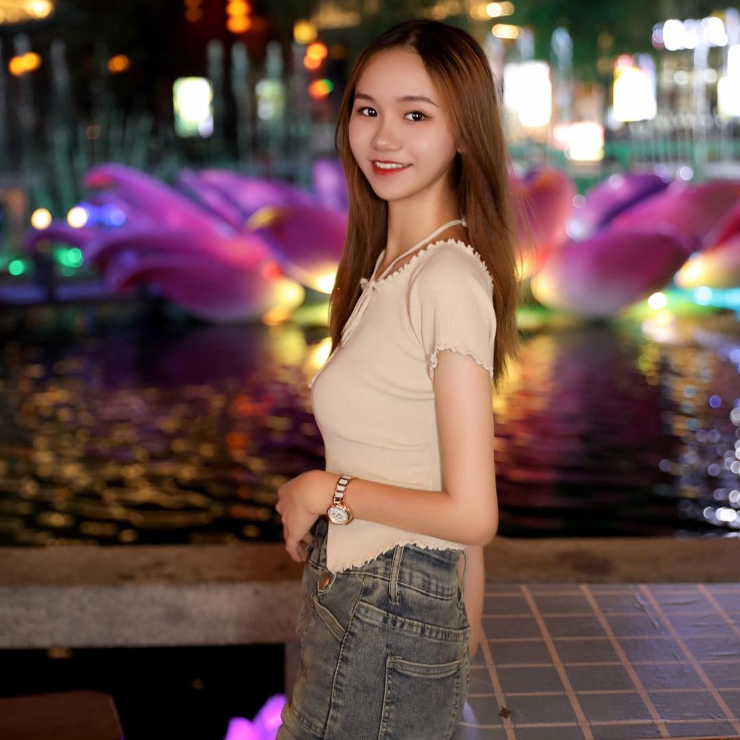 纯情女糕-