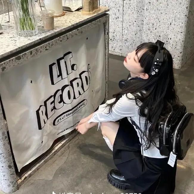 缪斯女神工厂店