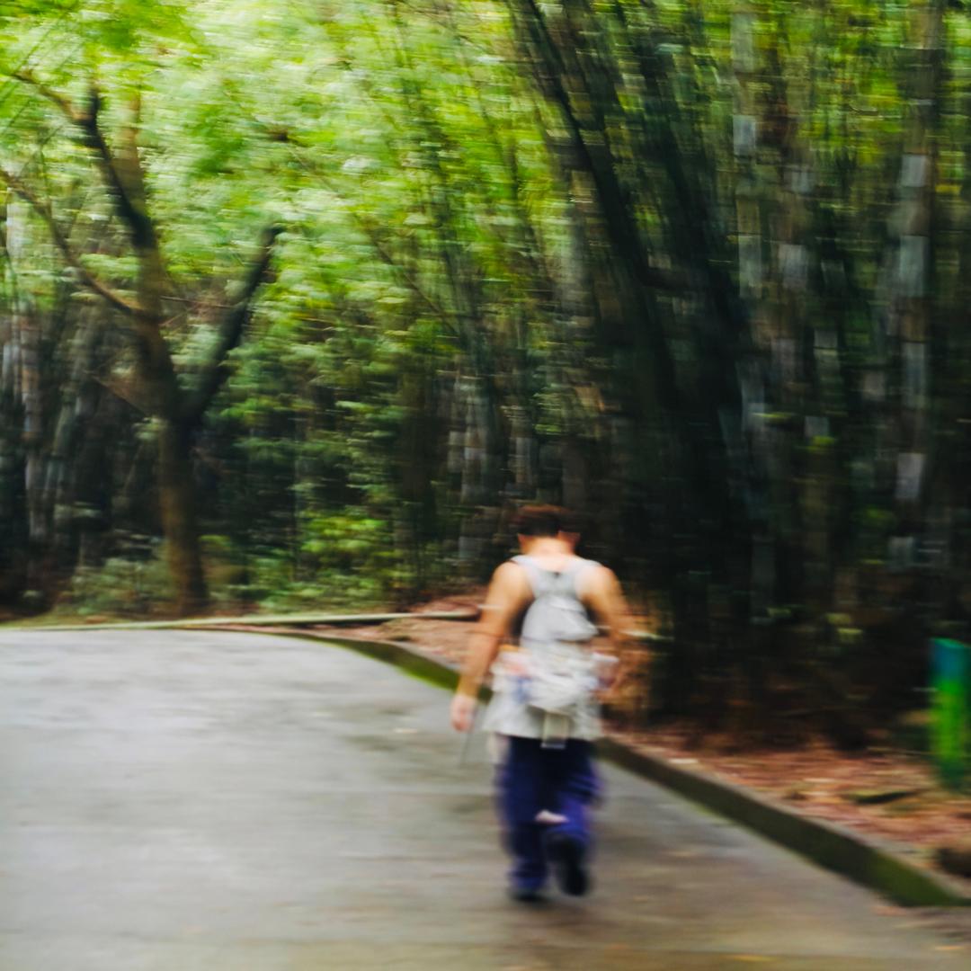 偷偷加练被基友打