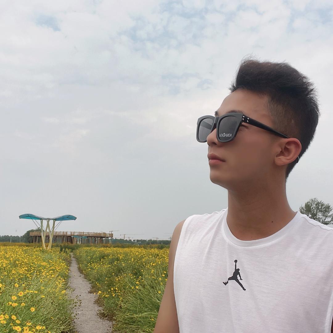 小昊臻选二手车