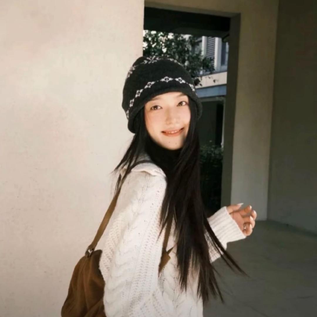 别抢我的鸡腿🍗