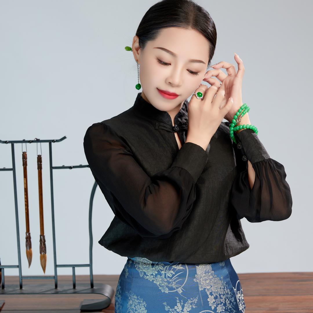 珠宝皇后-申红霞