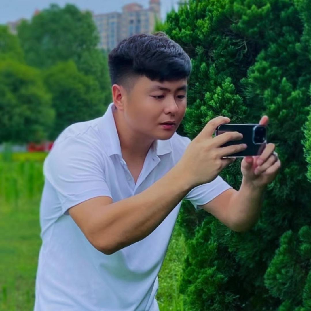 小胡哥(三小荷摄影)