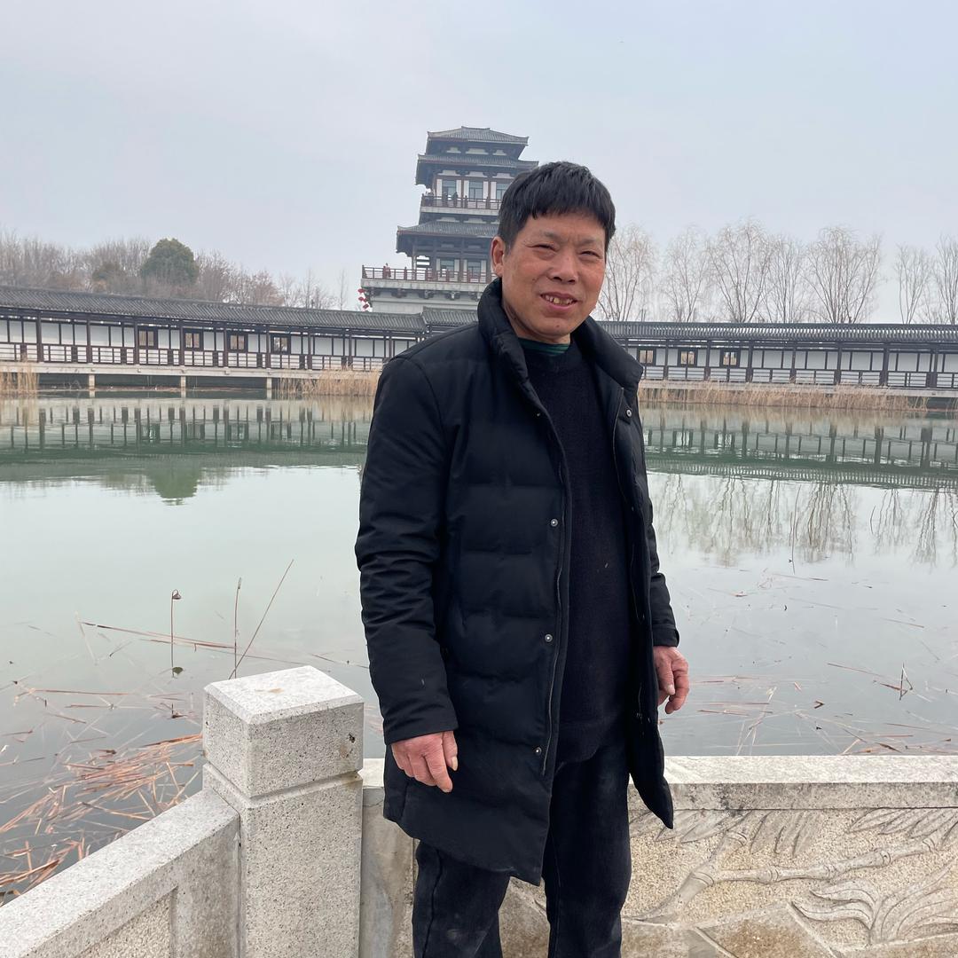 吴心忠专业贴瓷砖
