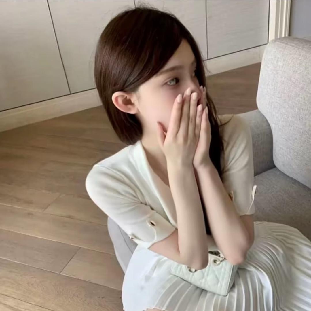 哄你睡觉好不好