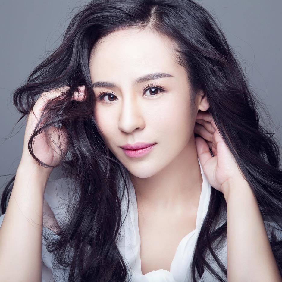 歌手郭欢🎤《我是一条小河》原唱