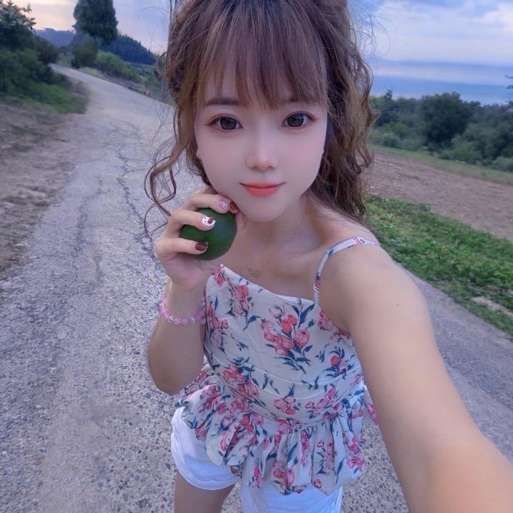 小村花◡̈