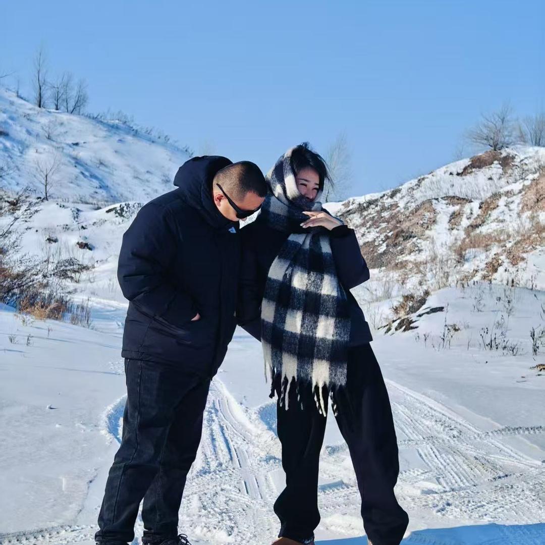 依兰县鑫众诚二手车有限公司