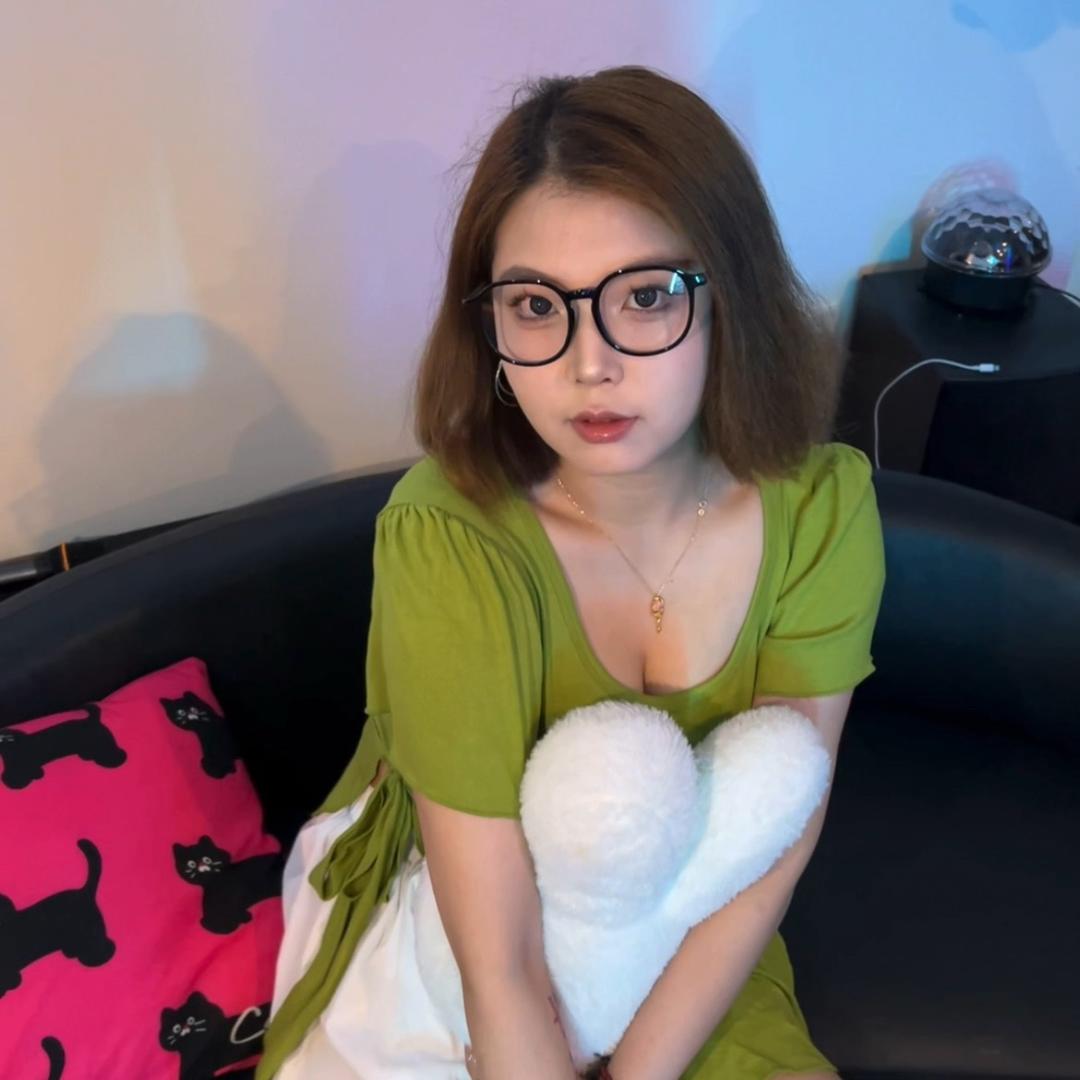 蒜香公主👸