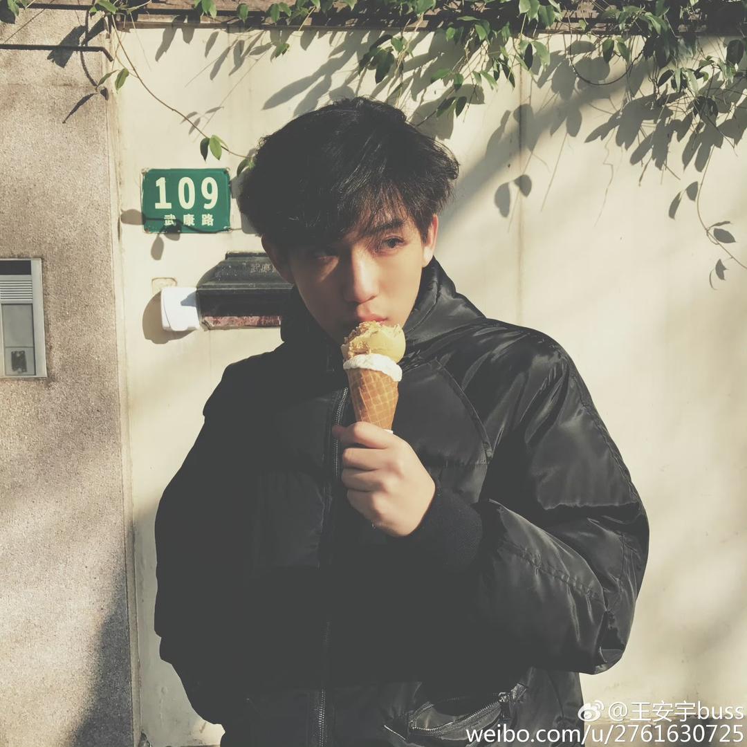 赵露思全肯定^ ^