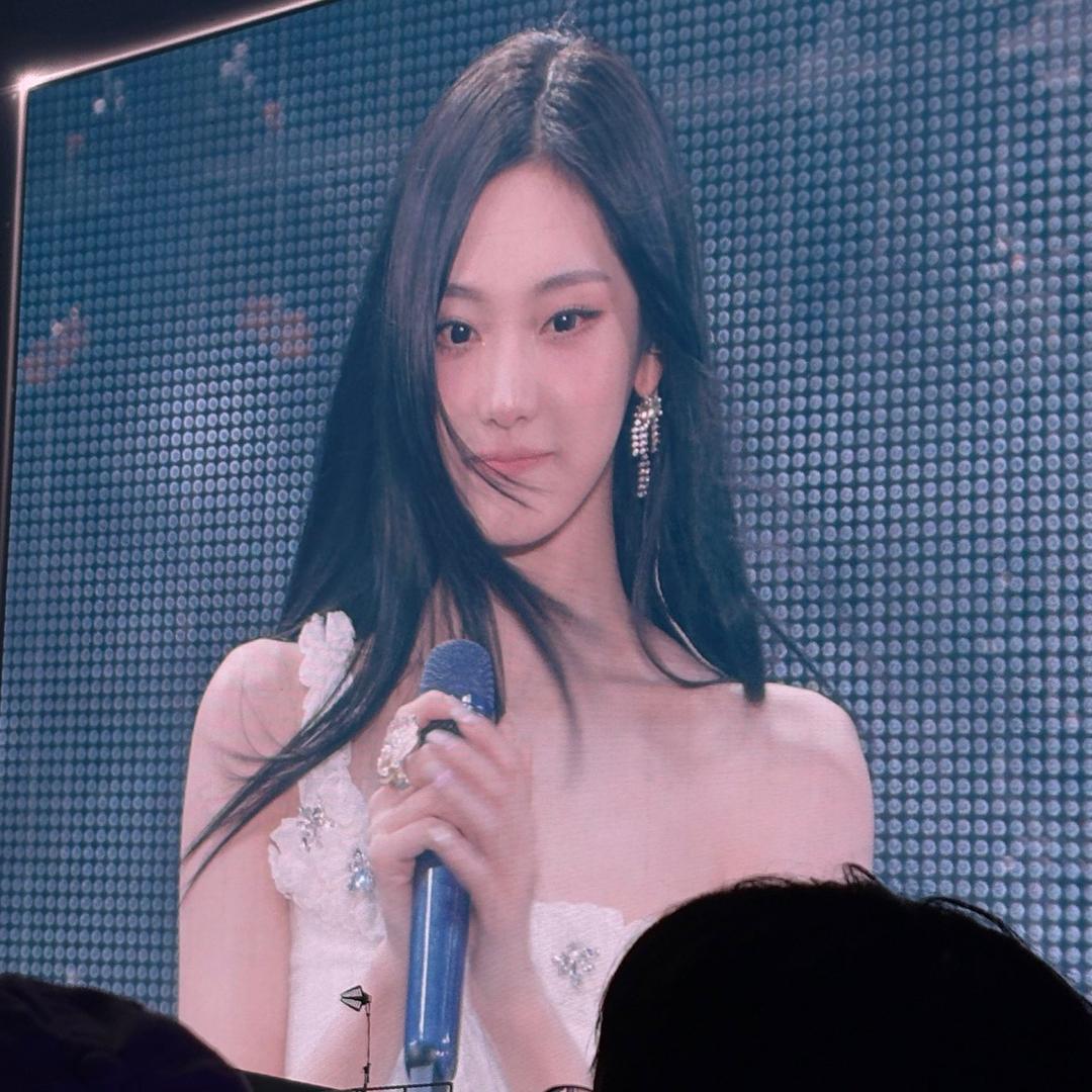 吴所畏惧（见过宁艺卓版）