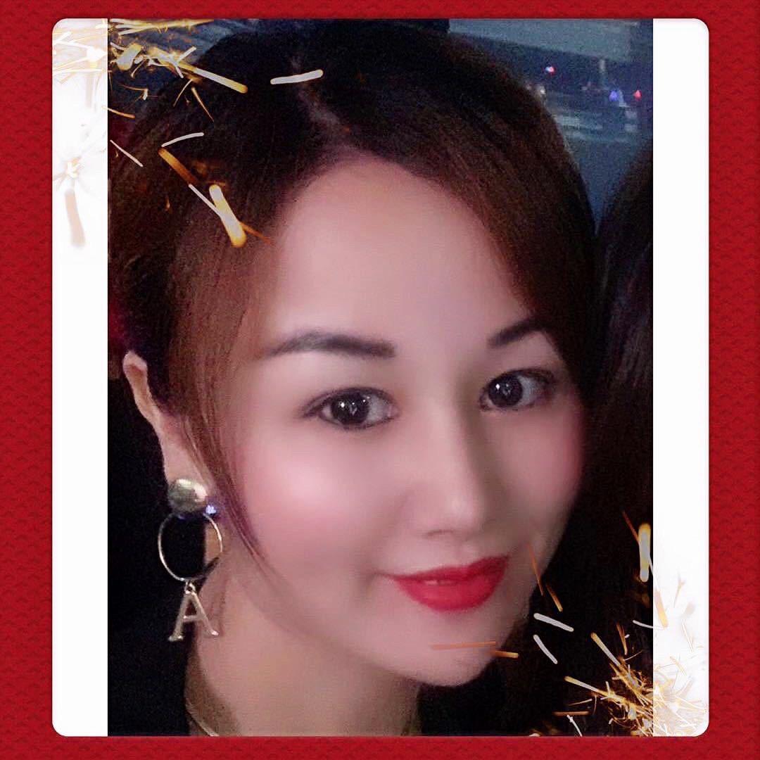 雅俪莎女装工厂店（二号店）