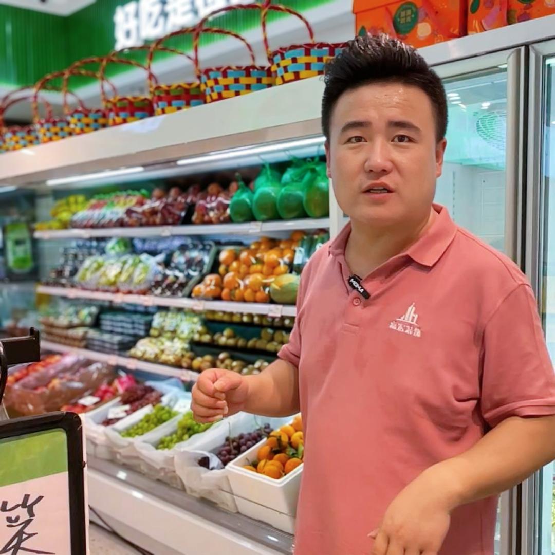 嘉宏威哥水果店装修设计
