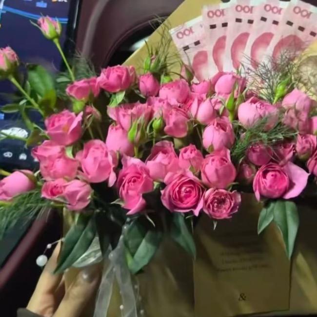 🚀🚗🌈🔑👋🏻✨