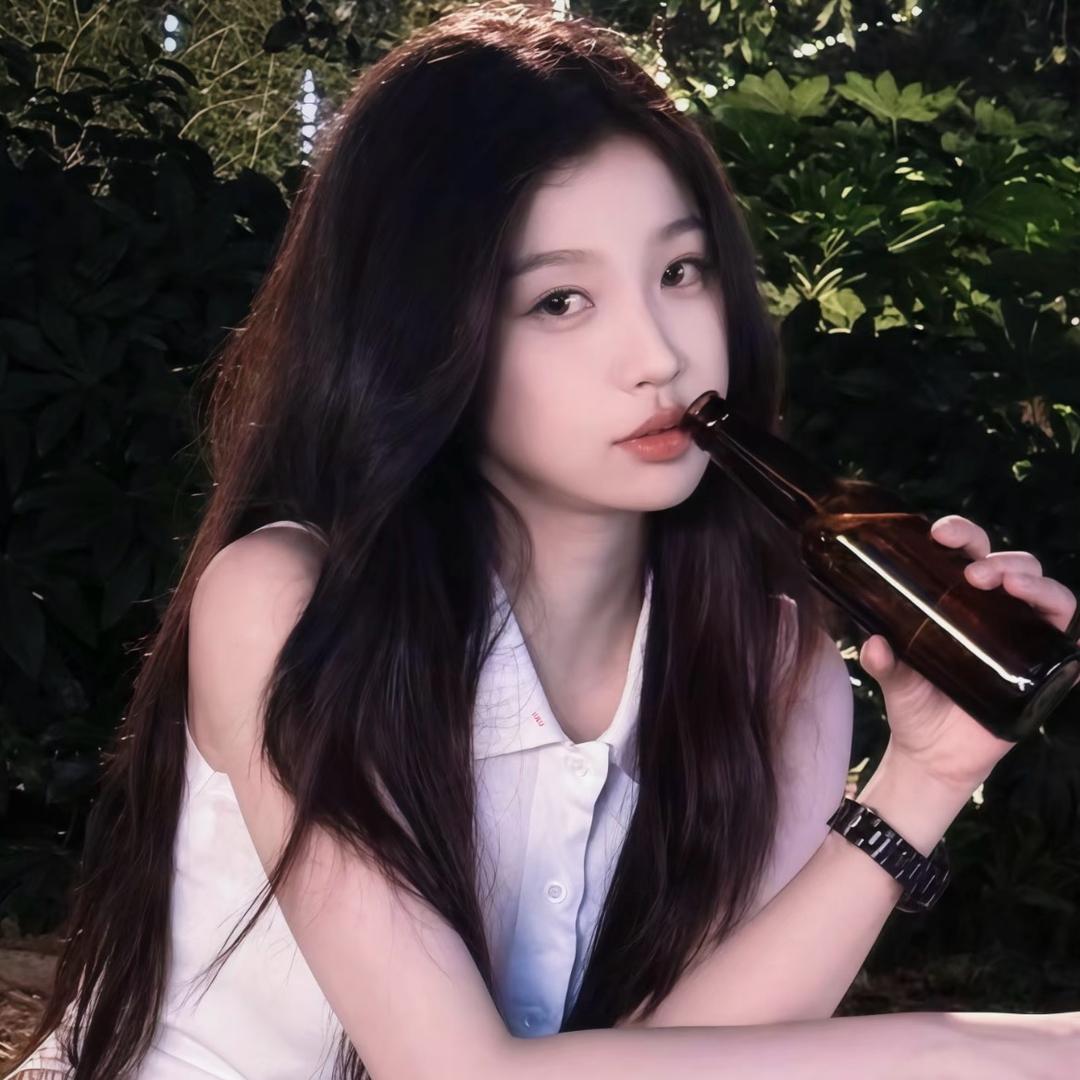 小王很哇塞