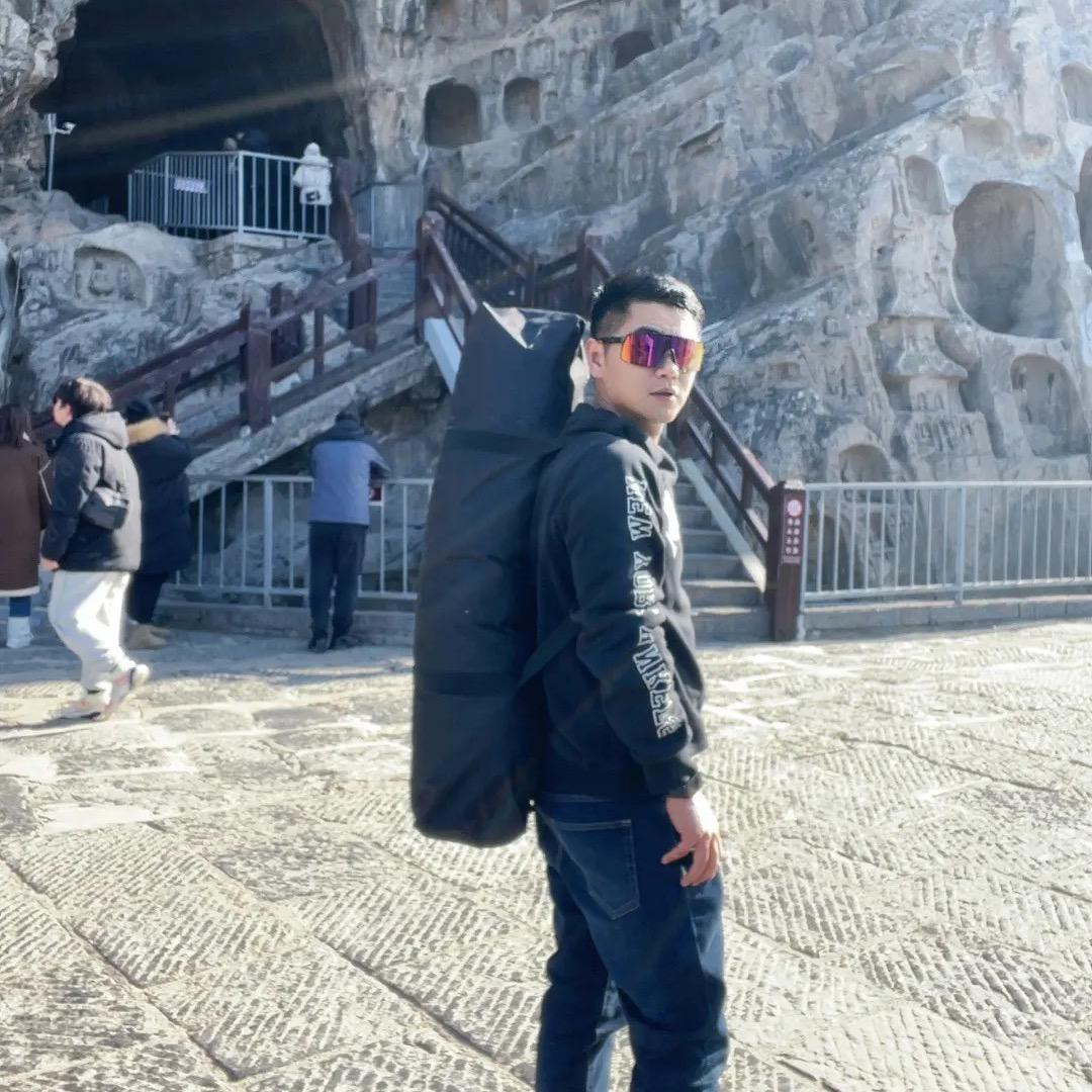 圣堃装潢装饰有限公司（小仲）