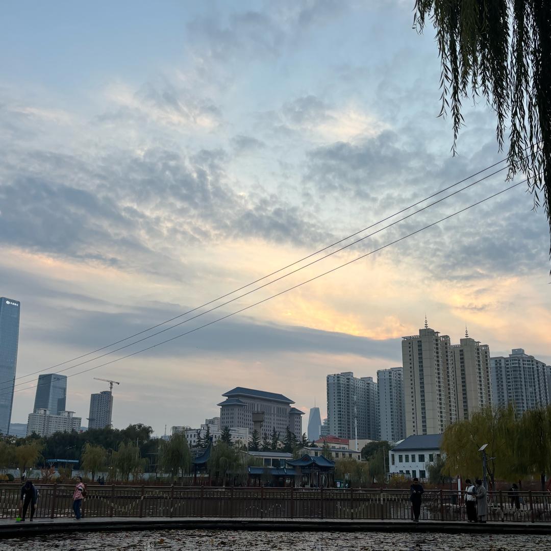 深蓝去吧皮卡丘