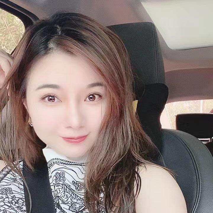 柠檬雪碧梁努力