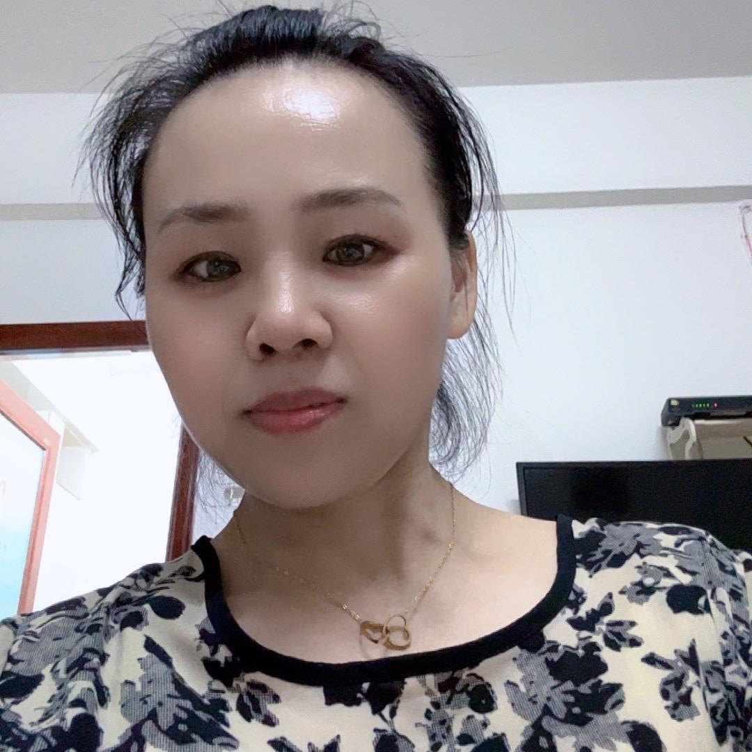 英子