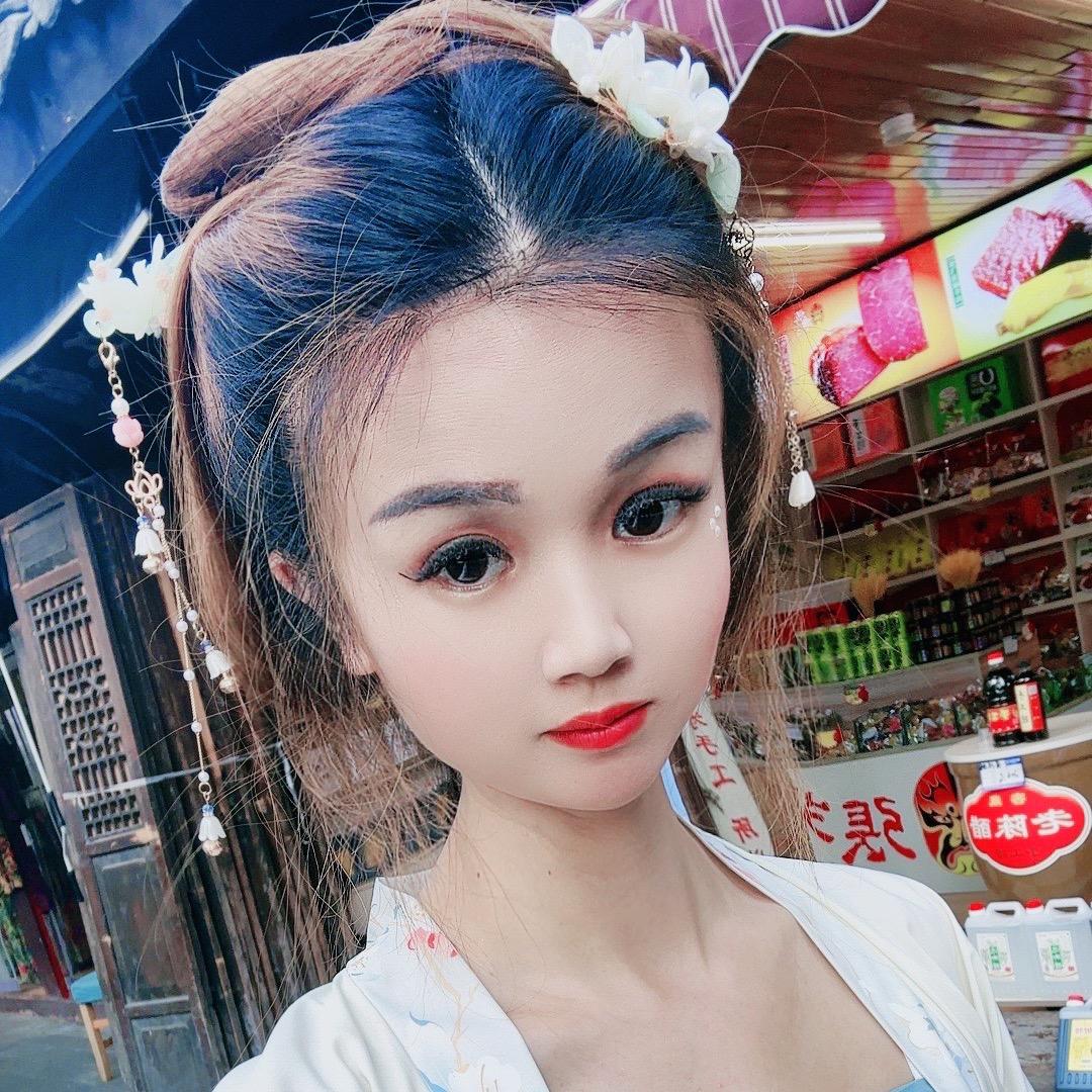 自贡🍒小兰兰🍒