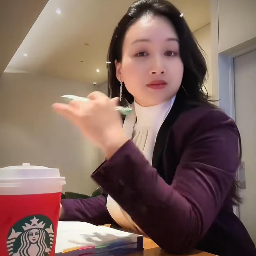 教英语的作家老师