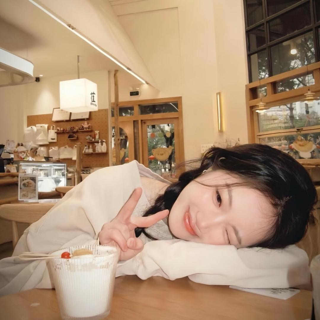 只想好好睡觉💤