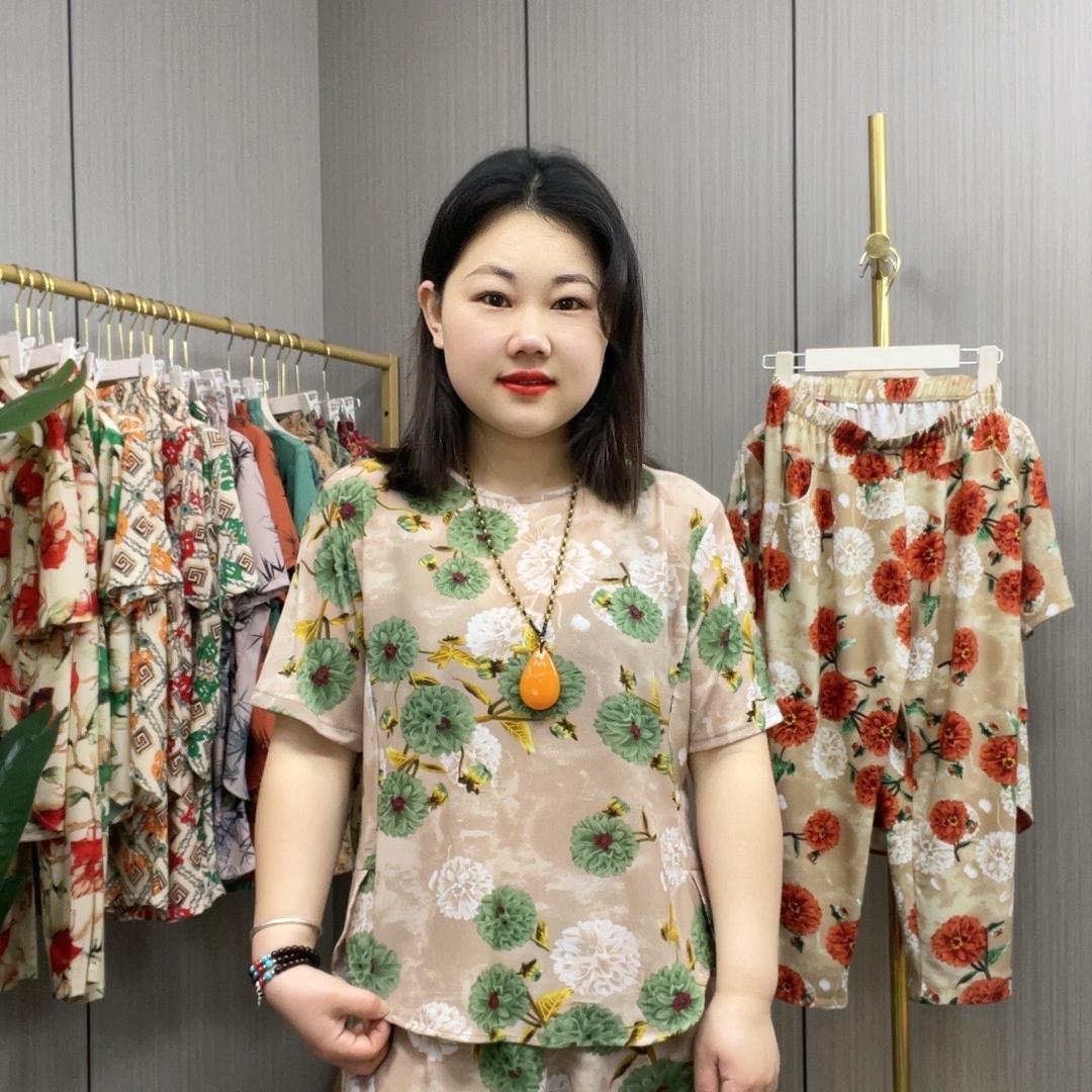瑾一中年妈妈套装工厂店