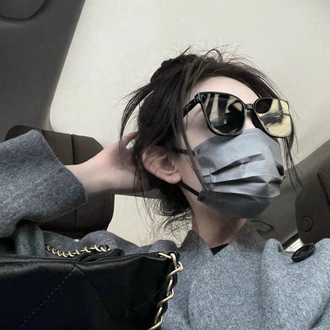 孤岛的 鲸