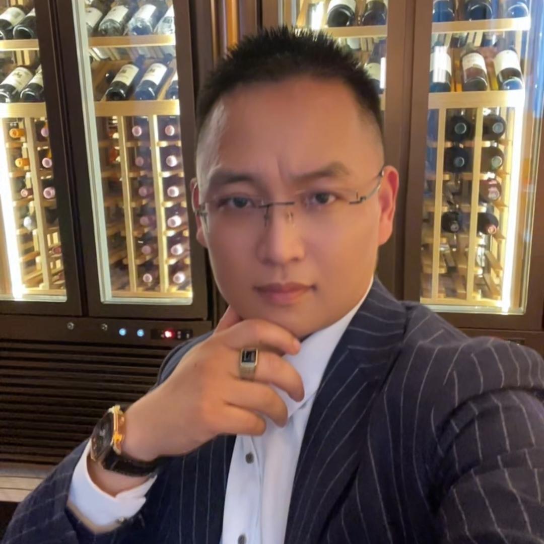 超越哥