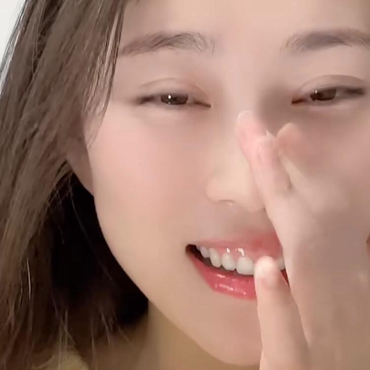 卢二妹、婷婷