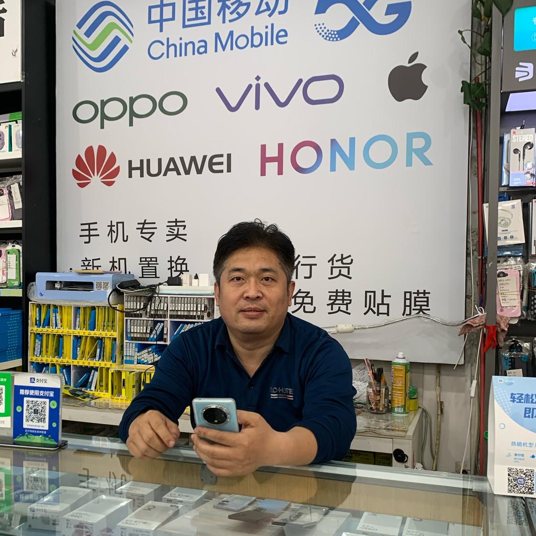 四矿口极速桥头小段数码手机