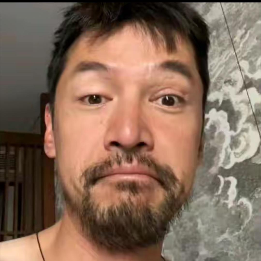 这夜派对就要散场🫧