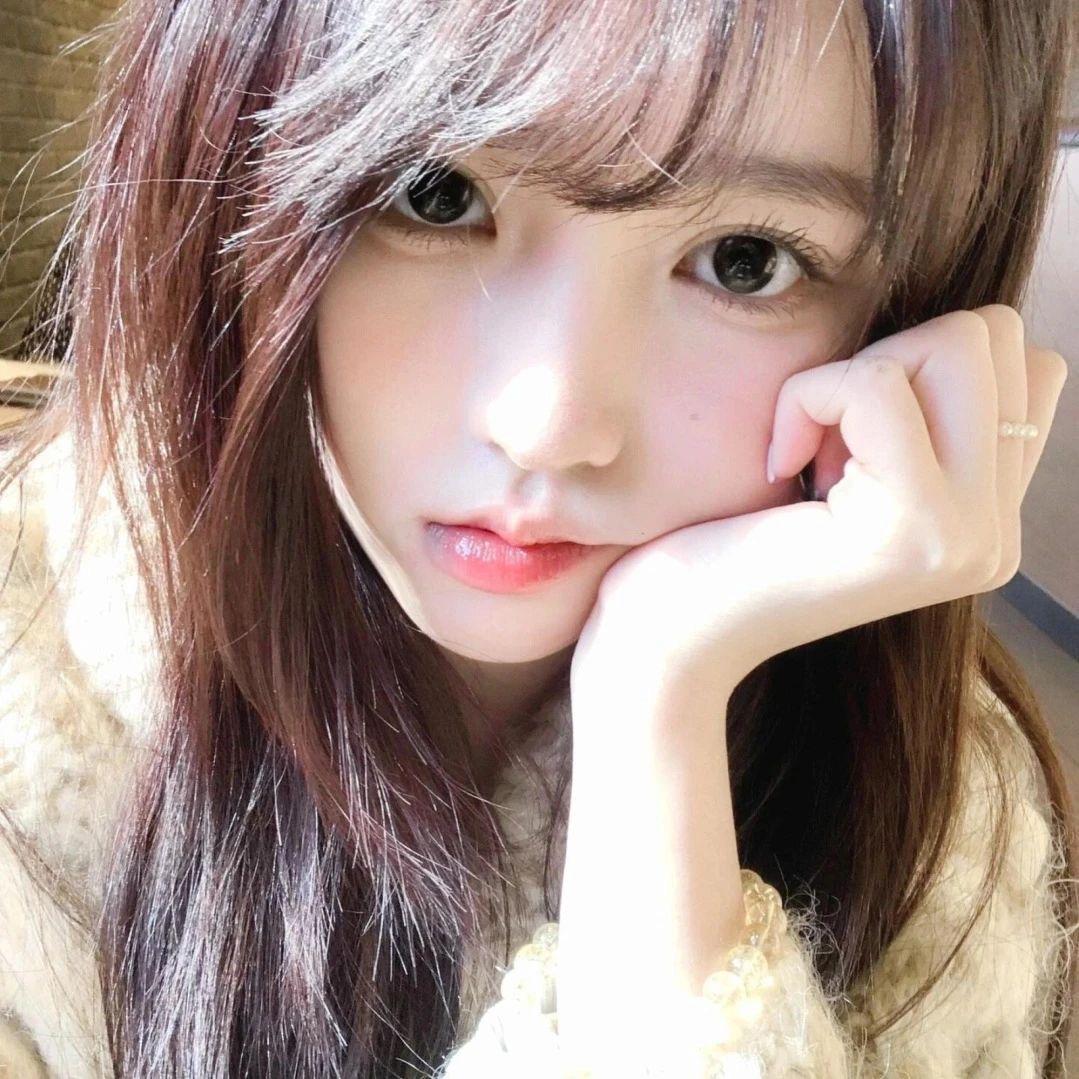 菠萝吹雯