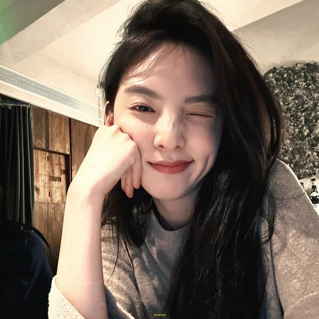 她有胃病还爱哭