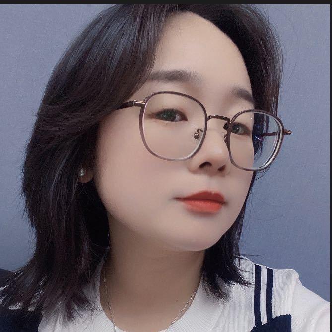 微笑的侧脸🌈
