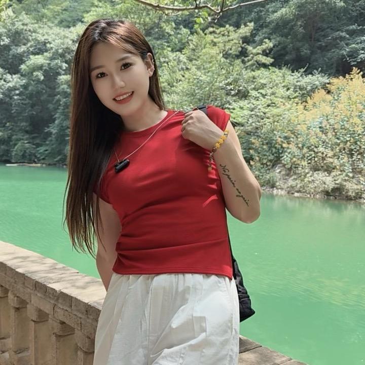 静静没烦恼💋