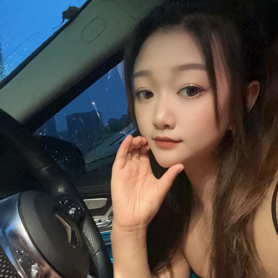 文 文