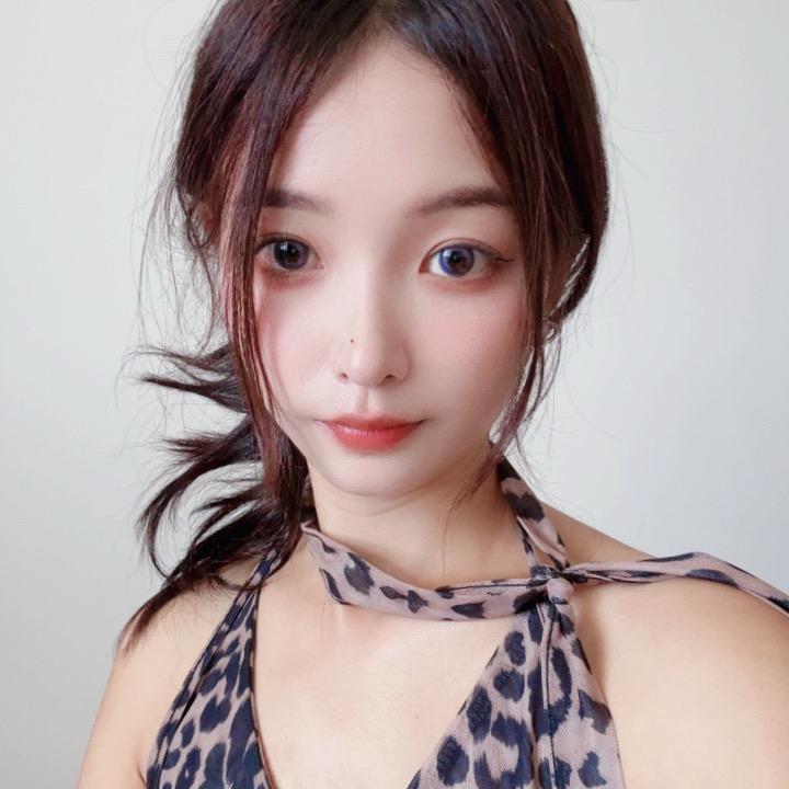 溪月🍬