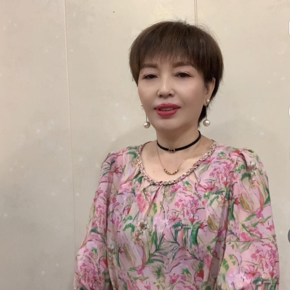 黑珍珠女装