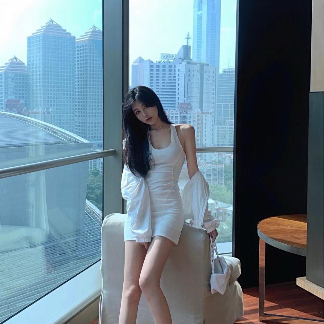 麦昆万象城专柜