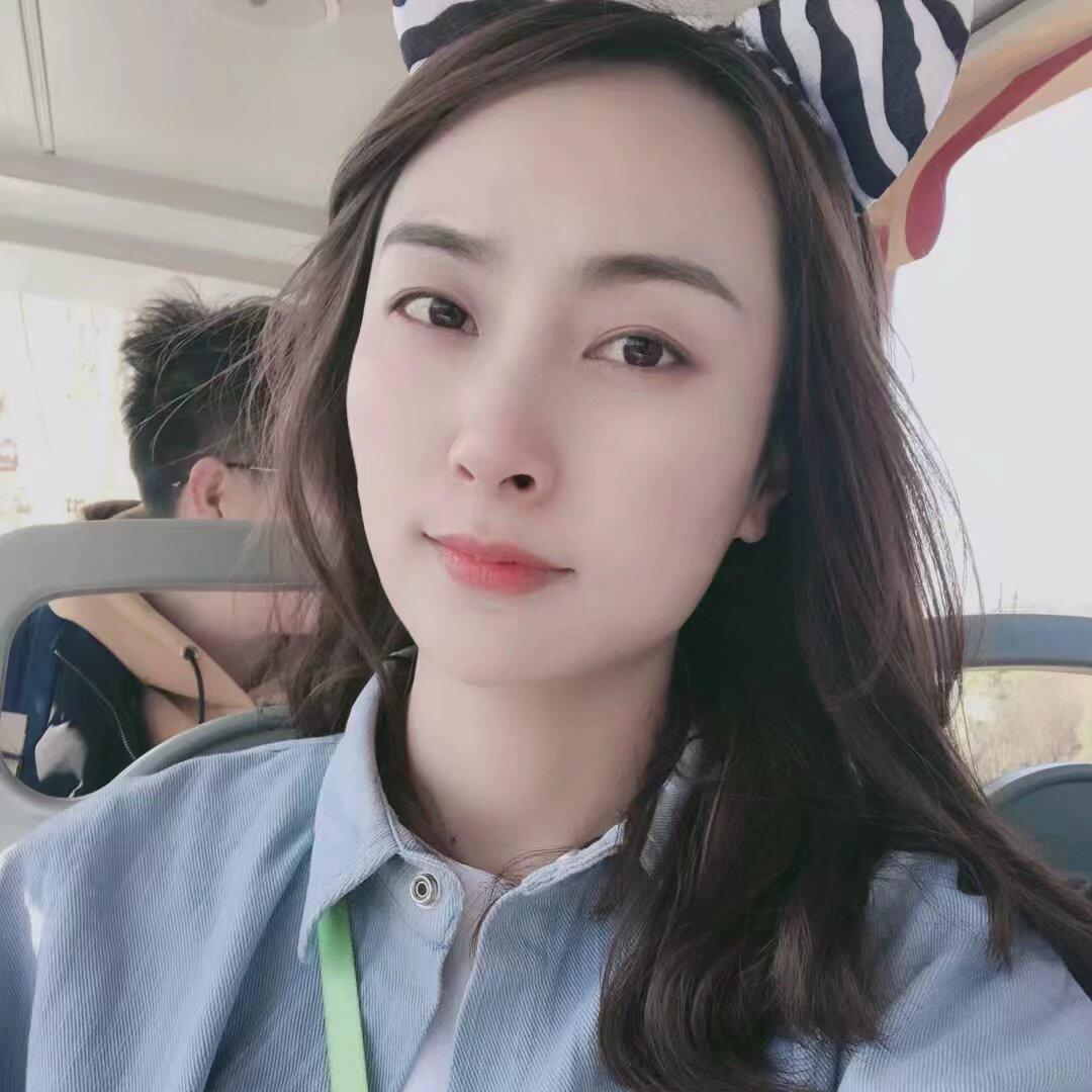 👑衣彤