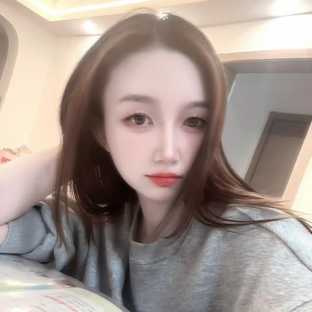 樱花树下站谁都美💫