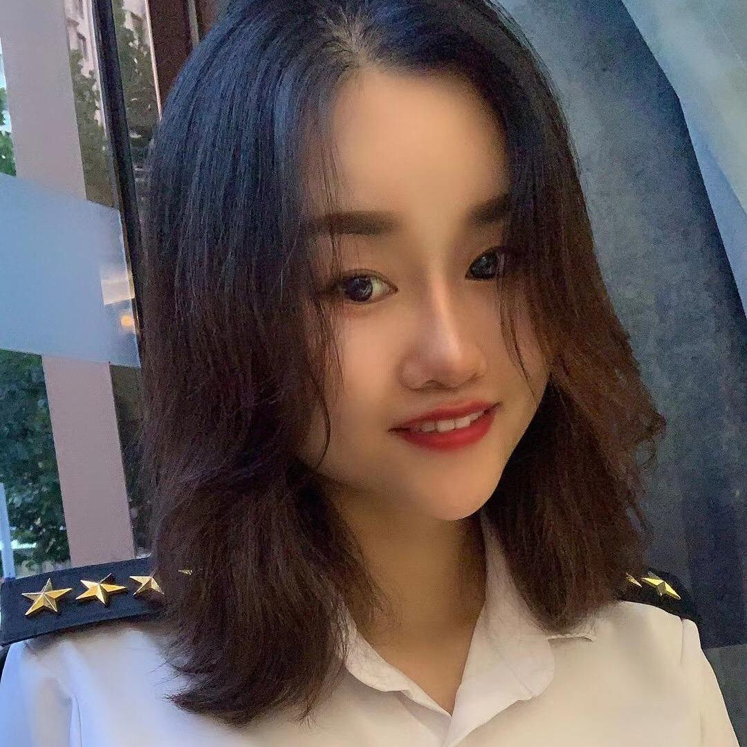 四小姐