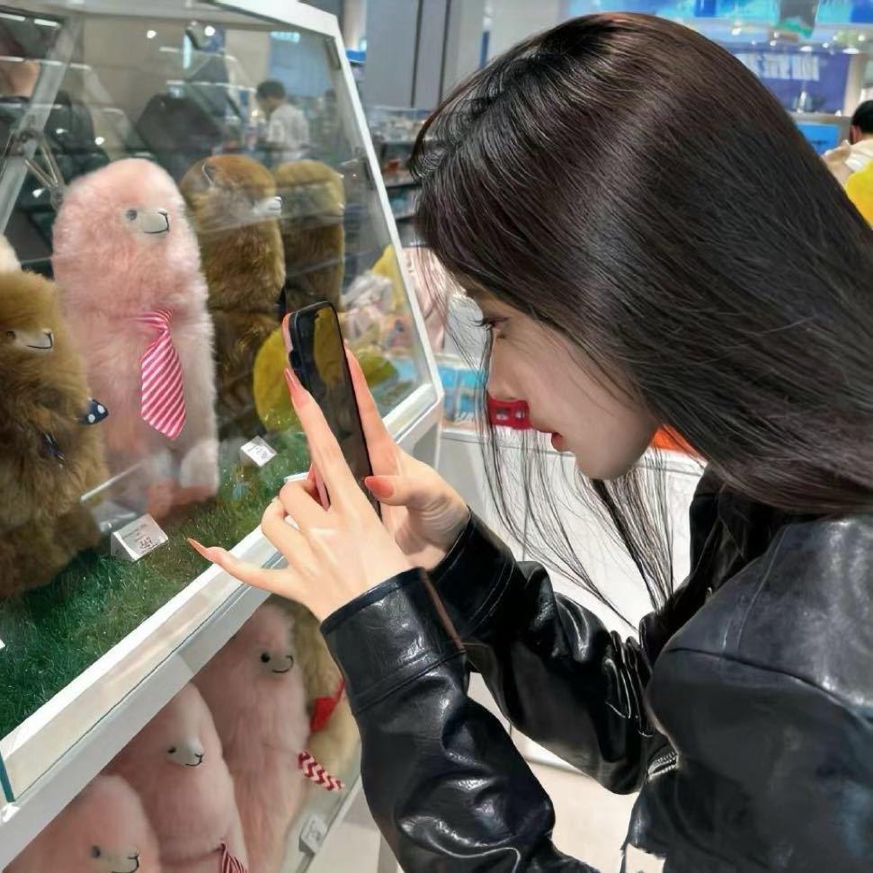 腻腻伢🧸