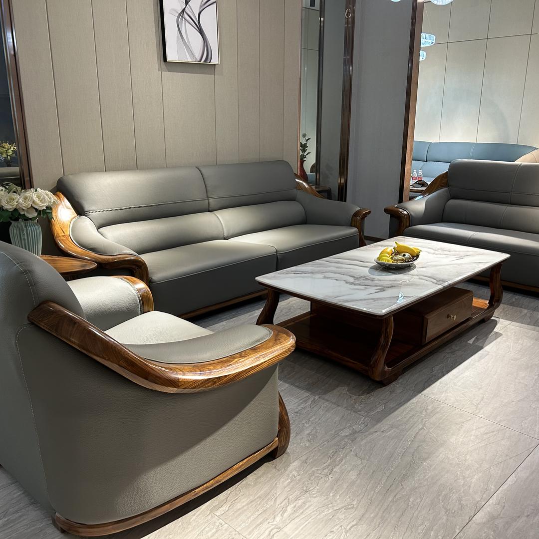 佛山顺成乌金木家具工厂店