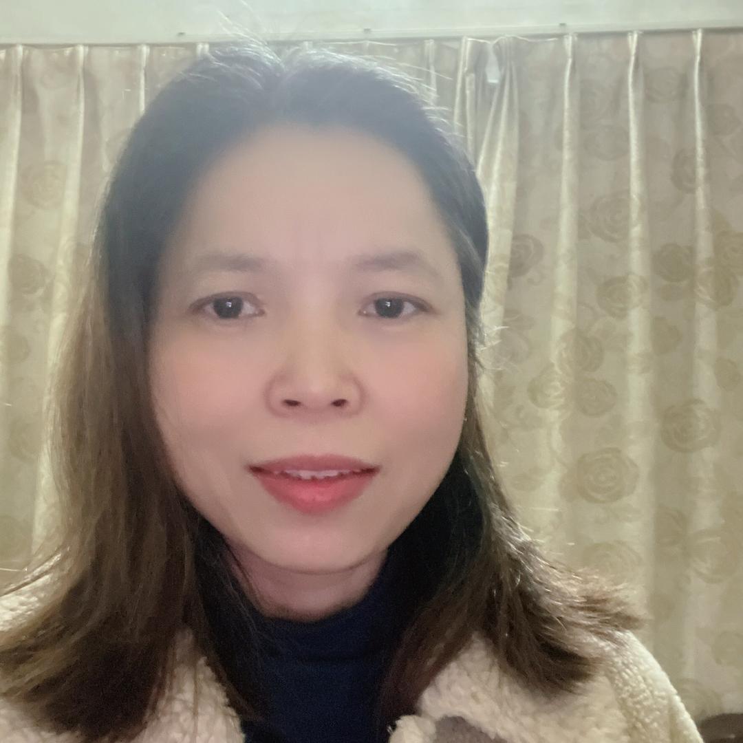 英英呀晚8点20开播号在主页