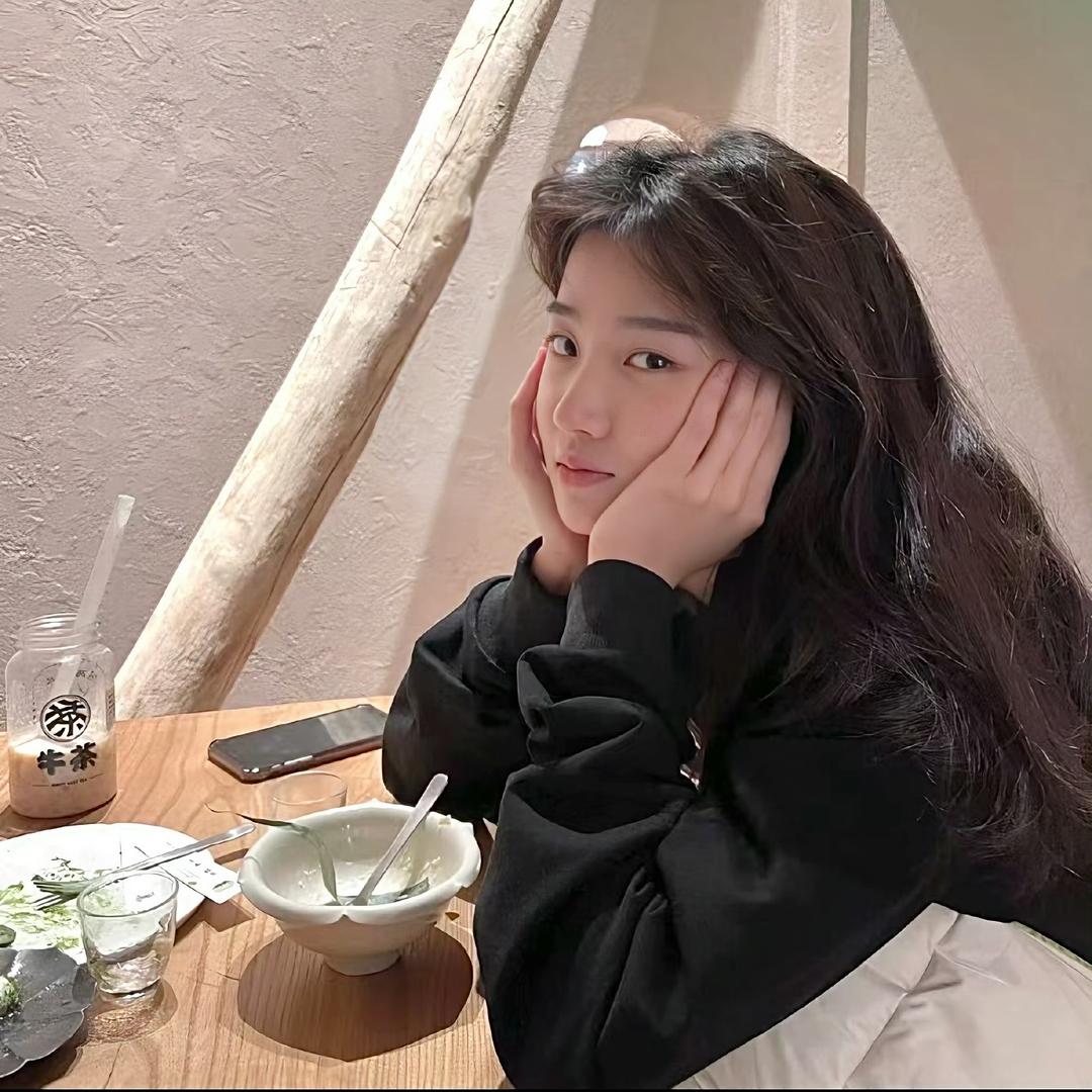 爱吃玉米的雯雯子