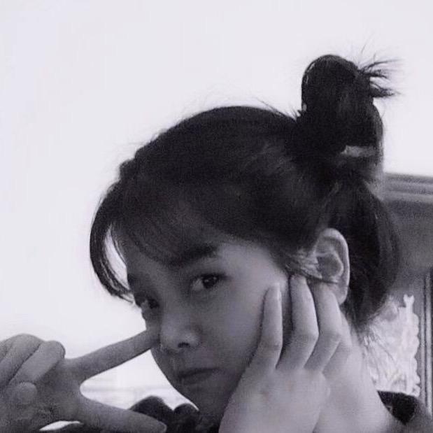 呃