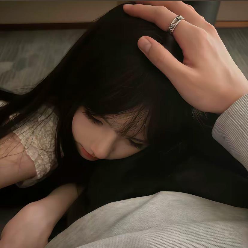 Y716