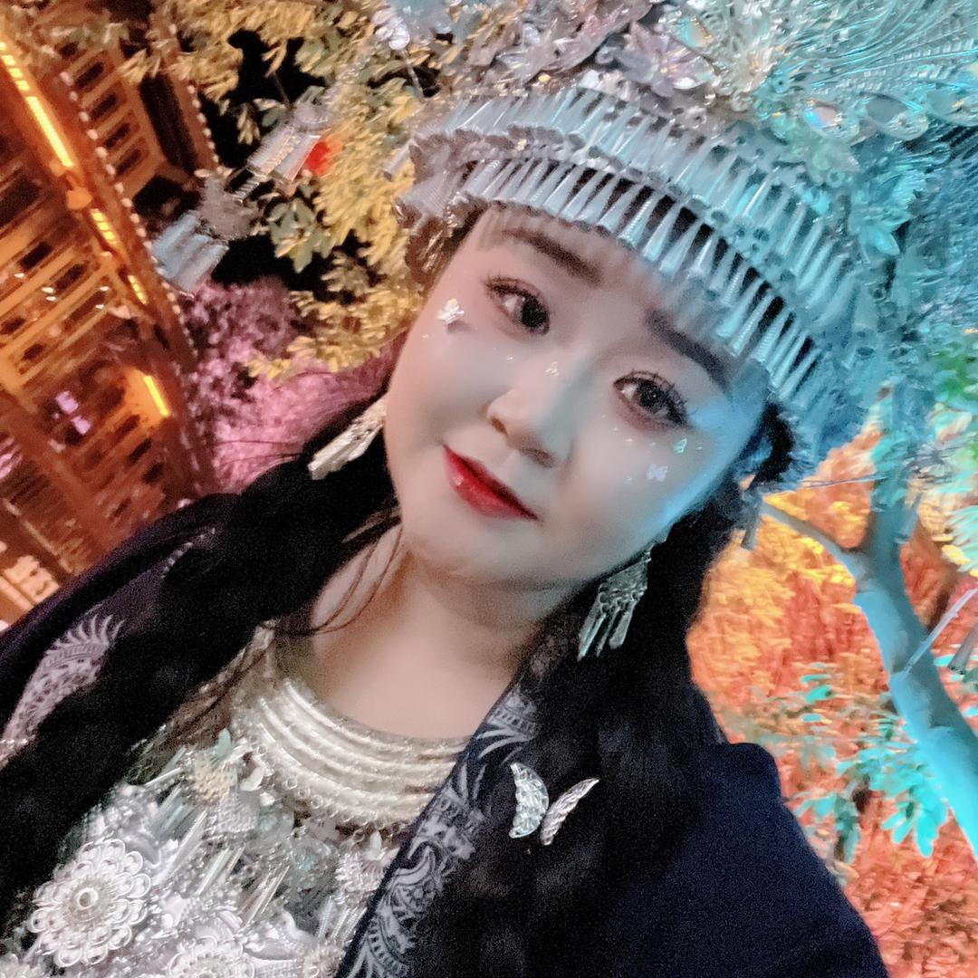 红红吖